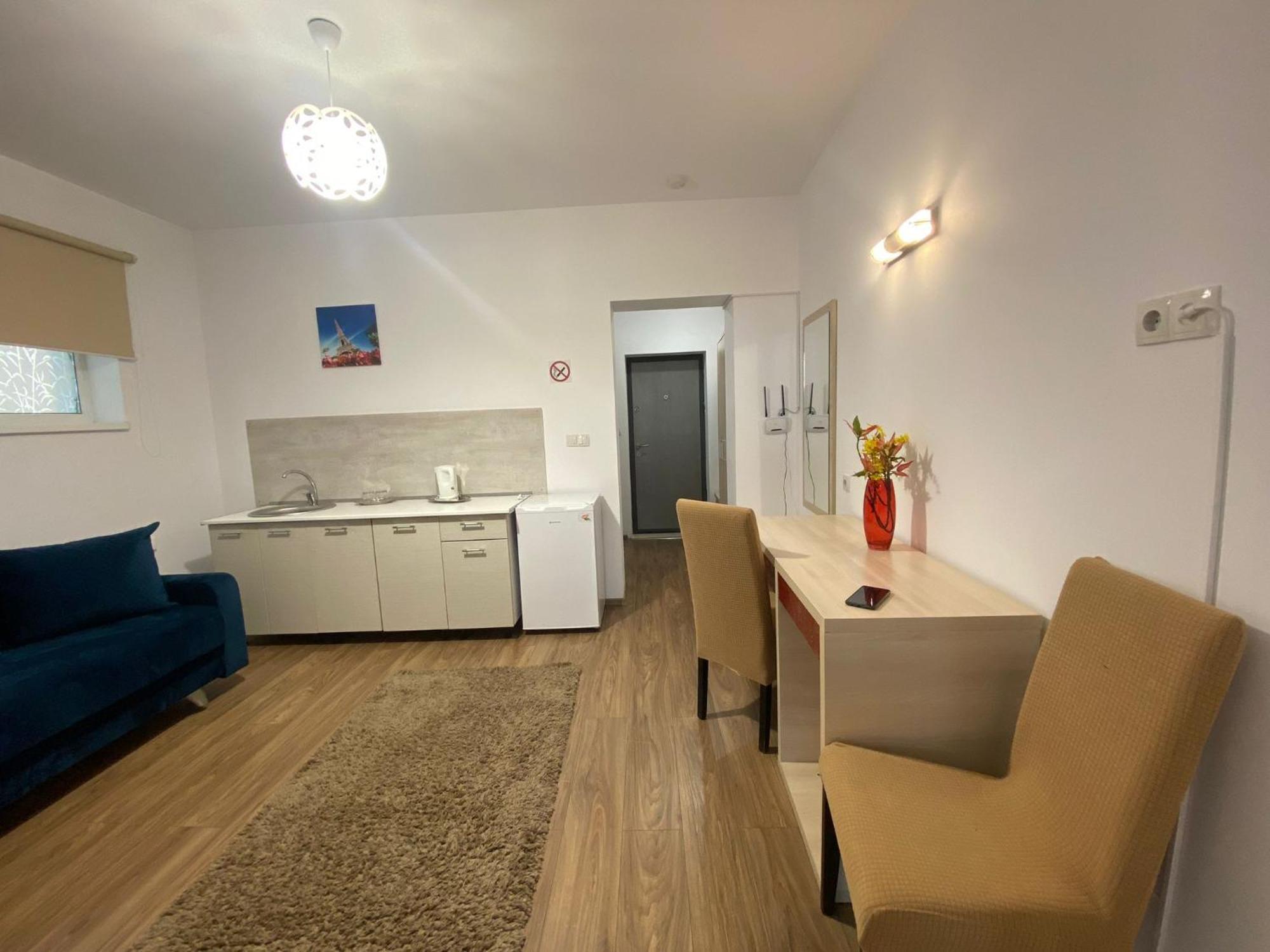 Pension Mora Cluj-Napoca Buitenkant foto
