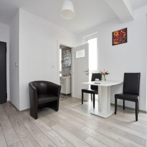 Pension Mora Cluj-Napoca Buitenkant foto