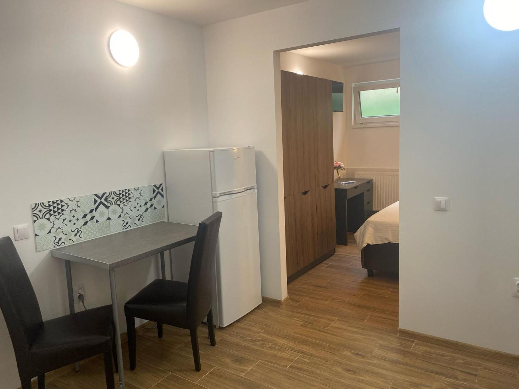 Pension Mora Cluj-Napoca Kamer foto
