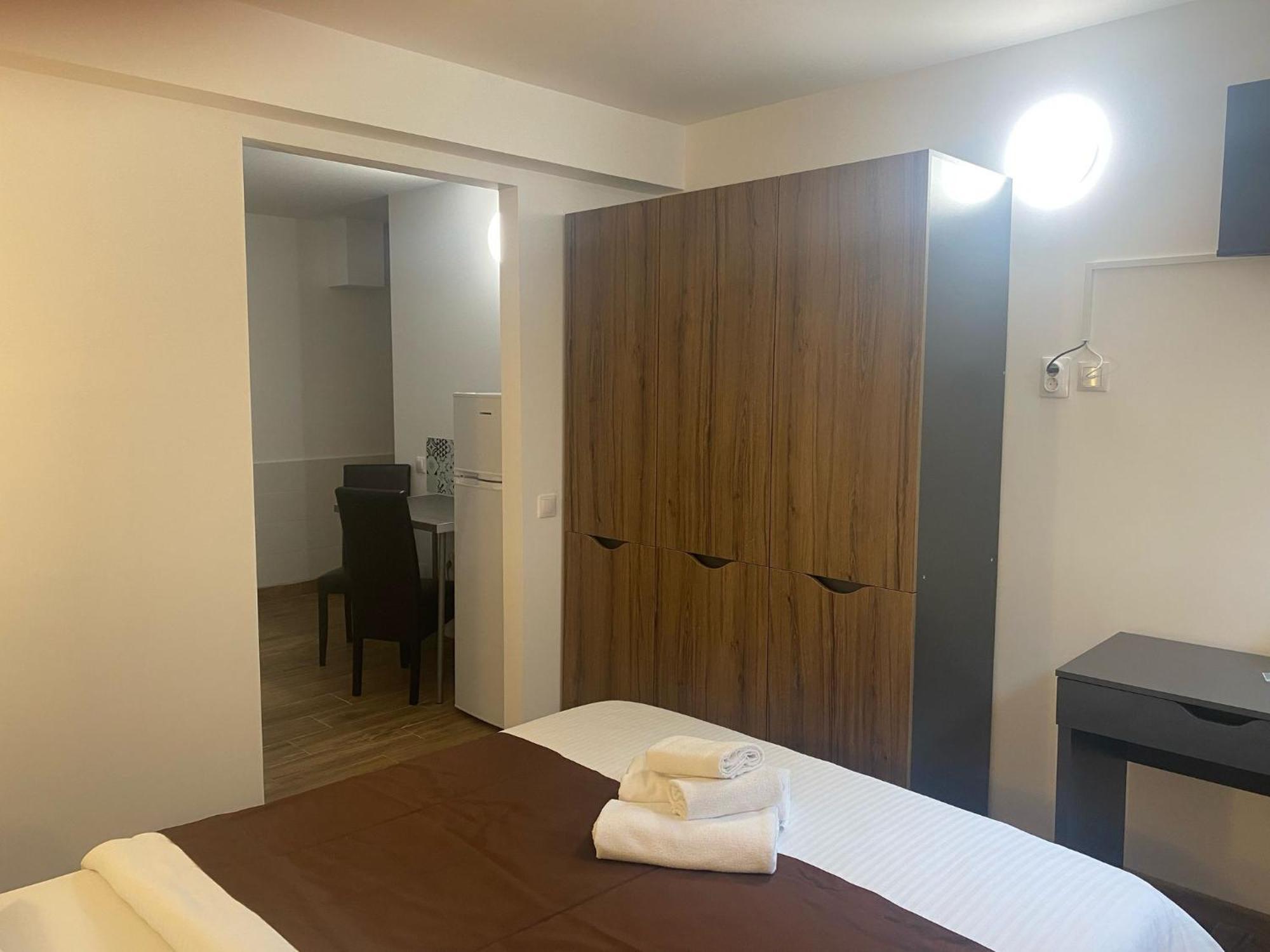 Pension Mora Cluj-Napoca Kamer foto